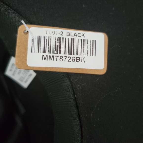 Hat - Picture 3 of 3